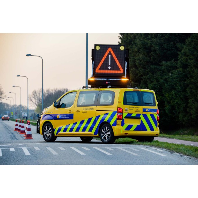 Panou VMS Matrix LED RGB - rabatabil - 1 fata activa